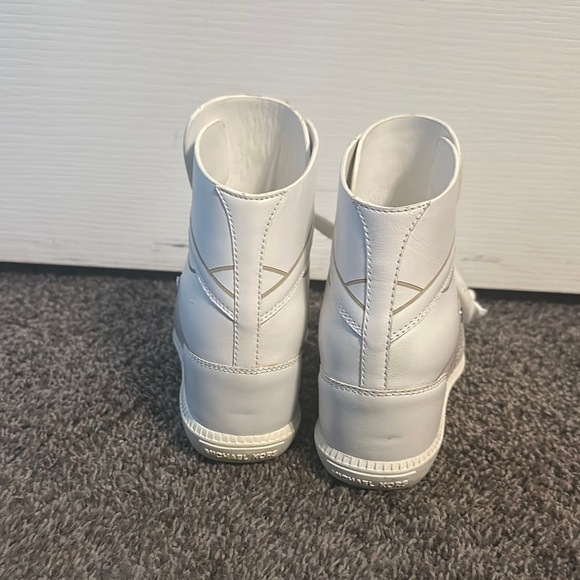 Michael Kors White High-Top Sneakers with Leather Upper and Perforated Toe - Picture 2 of 4